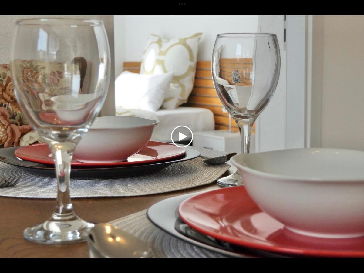 FDH Ferienwohnung Am Bodensee- Zentrale Lage, Free Parking And Wifi, 109 M2, Privater Garten, 7 Gaeste, 2X Kingsize Boxspringbett, Familienfreundlich מראה חיצוני תמונה