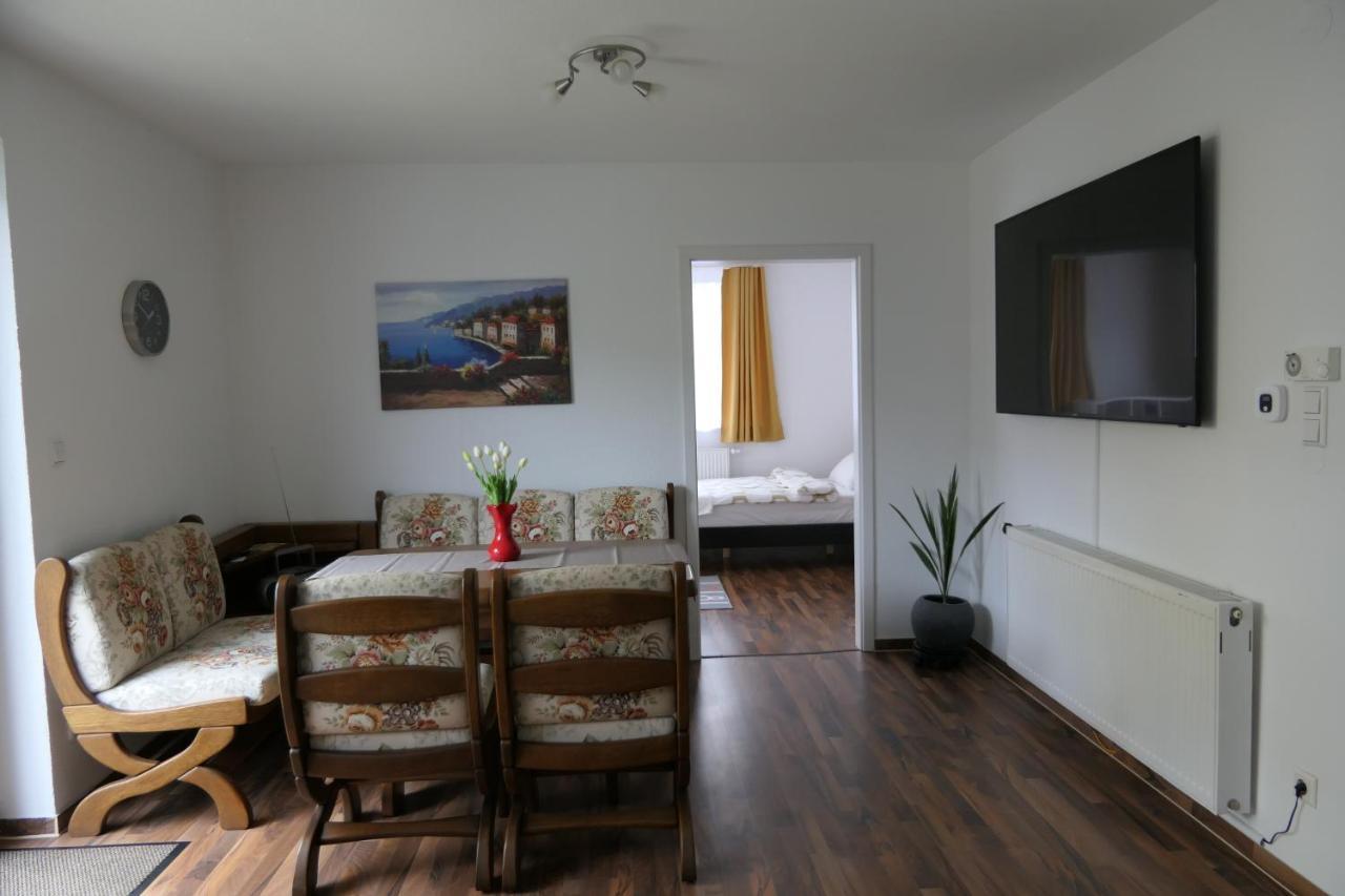 FDH Ferienwohnung Am Bodensee- Zentrale Lage, Free Parking And Wifi, 109 M2, Privater Garten, 7 Gaeste, 2X Kingsize Boxspringbett, Familienfreundlich מראה חיצוני תמונה